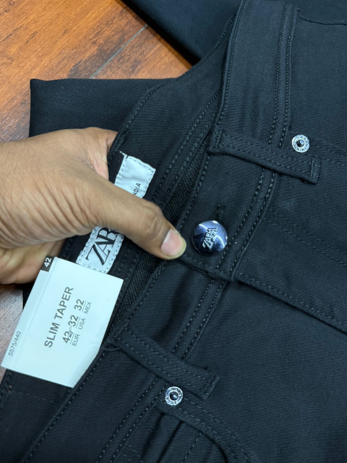 Black Jeans
