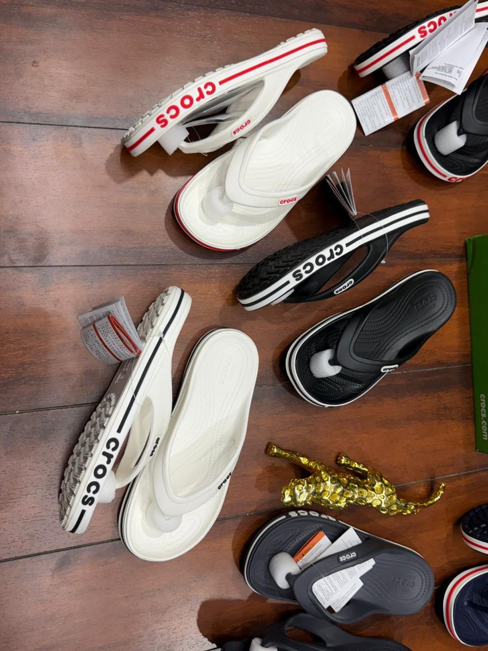 Classic Comfort Clogs – Lightweight Slip-On Casual Footwear