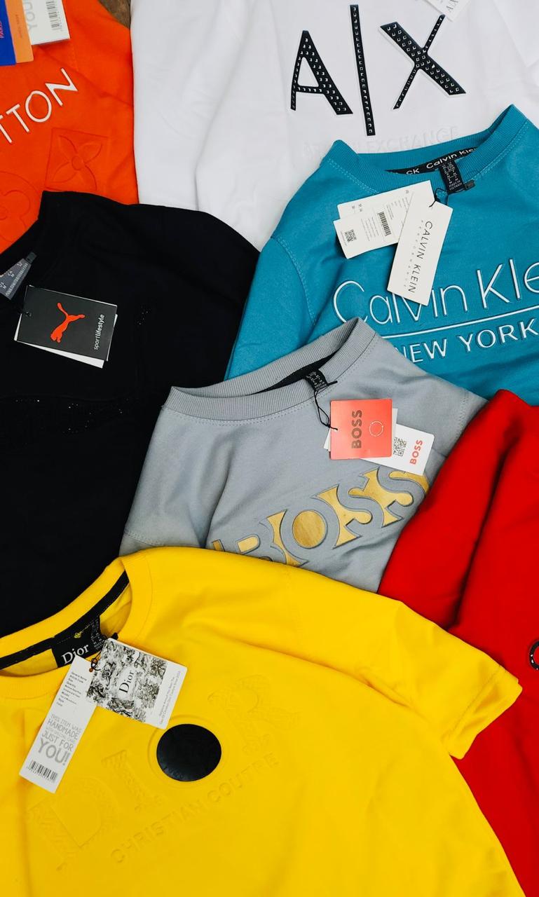 REGULAR PREMIUM T-SHIRT